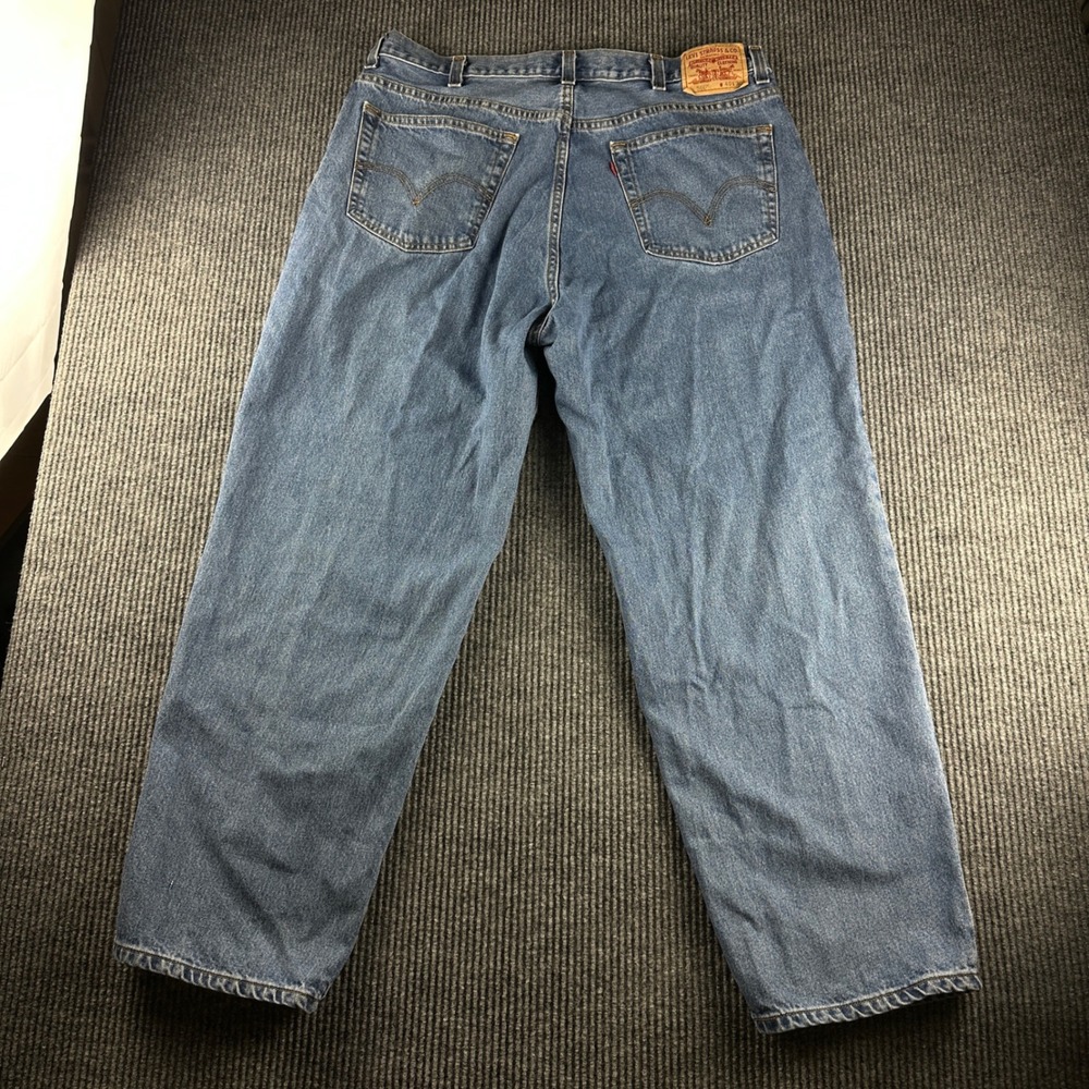 Levis 560 Comfort Fit Jeans Mens 40x30 Medium Wash Loose Tapered Leg Denim